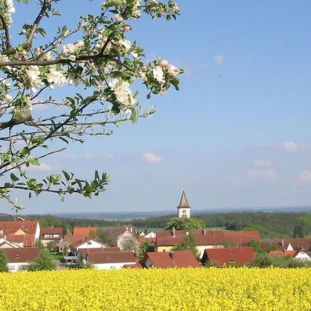 Kleine Auszeit Villa Thalheim  Kültér fotó